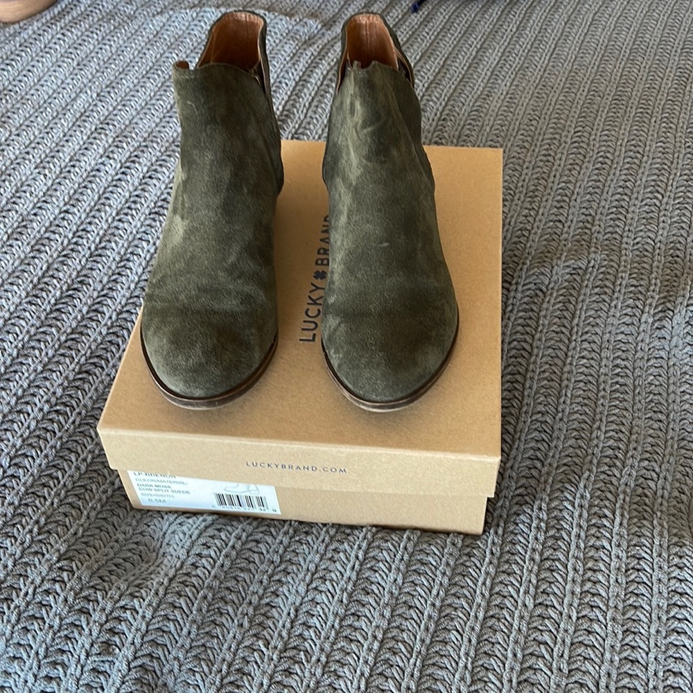 Lucky Brand BRENON Dark Moss Cow Split Suede Leather Boots Moss Green